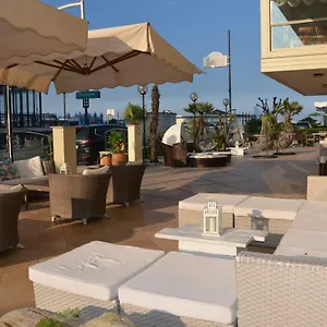 Londra 4*, Milano Marittima Italia